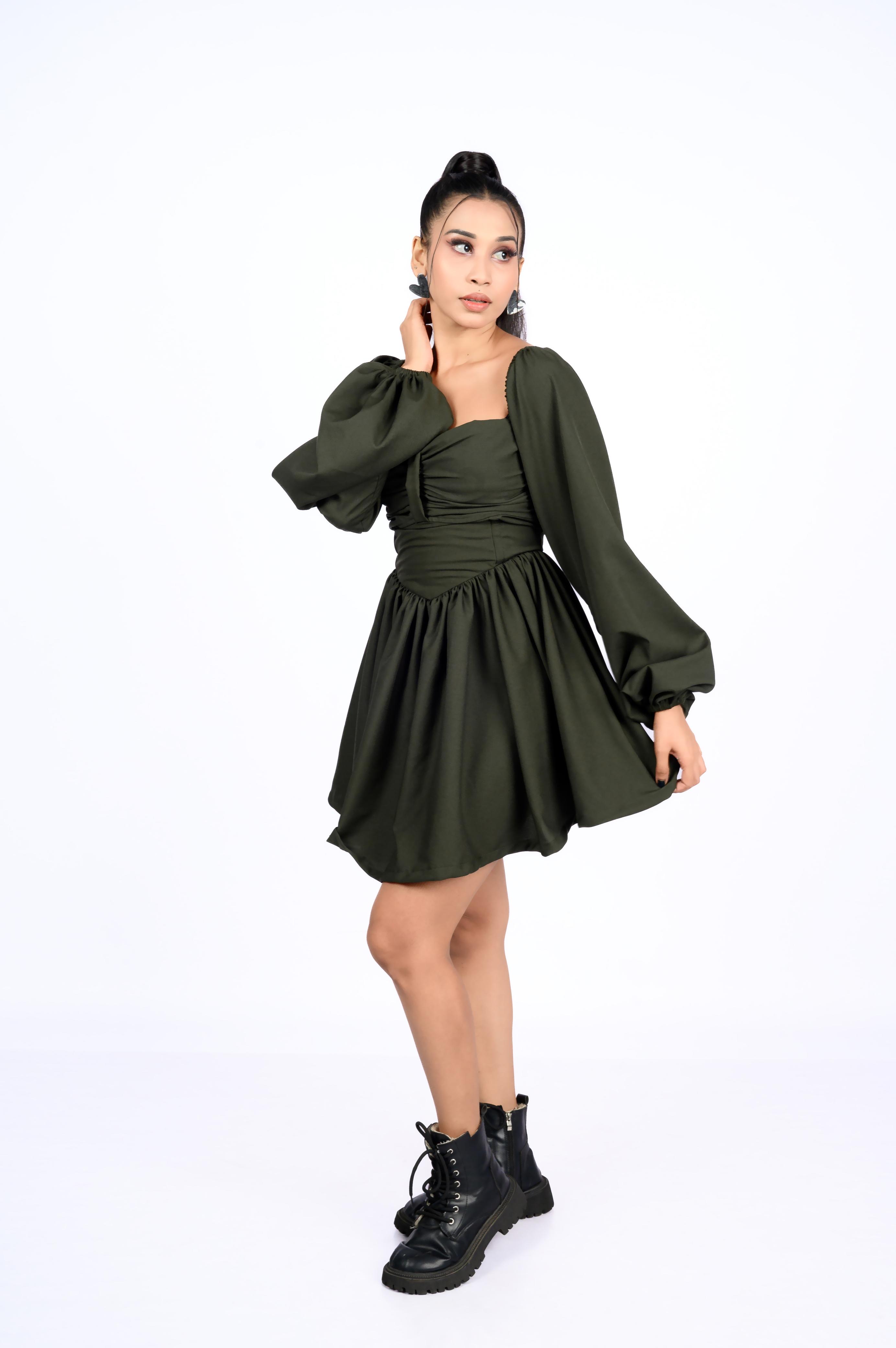 Him & Her Product Lindwarm Sweet Heart Corset Dress